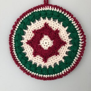 Crochet Pattern ~ Poinsettia Hoop Wall Hanging ~ Crochet Christmas Holiday Home Decor Wall Art Flower Wall Hanging ~ PDF Crochet Pattern