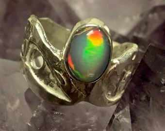 Oval opal drop