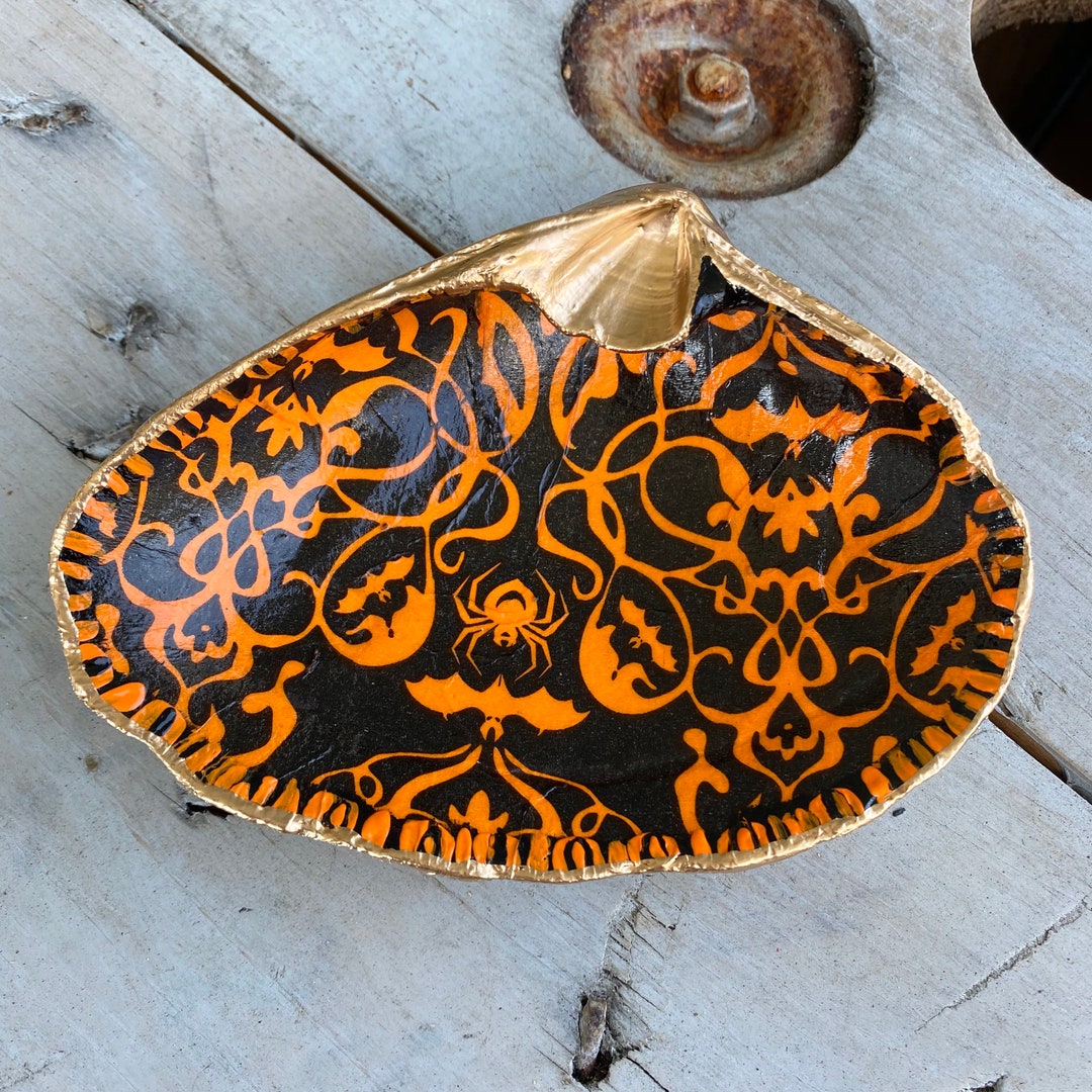 Decoupage Shell Art, Decoupage Shells, Clam Shell Ring Dish, Beach