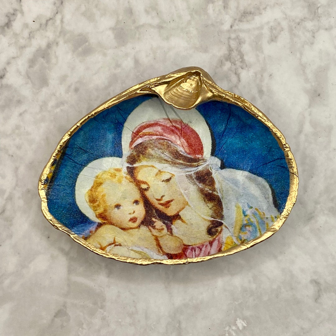 Virgin Mary Shell Decoupage Clam Shell, Virgin Mary and Baby Jesus, Religious Art Decor ...