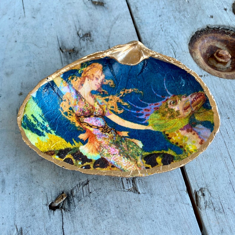Mermaid Decor Decoupage Shell Art Decoupage Shells Clam Etsy