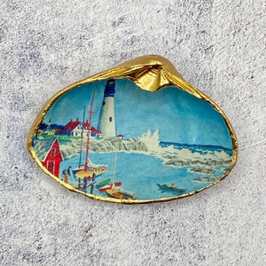 Decoupage Clam Shell Decor, New England Lighthouse, Handmade Trinket Dish