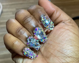 SHORT Diamond Clustered