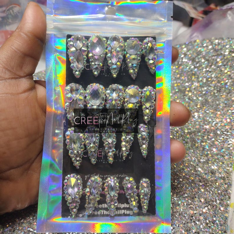 Custom Handcrafted Diamond Clustered Luxury Press ons image 5