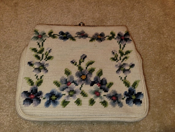 Vintage Purse Flower purse Wool material with coi… - image 6