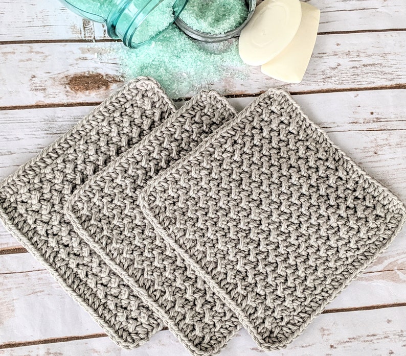 Set of 3 100% Cotton Washcloth handmade washcloth Crochet/ image 0