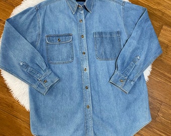 Vintage 90s Ash Creek Light Wash Denim Button Up Shirt