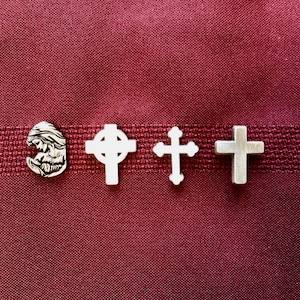 Pines religiosos para solapa (20 unidades por 20 dólares)