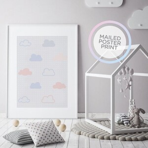 Polka Puntos Luz Fondo Nubes Baby Room Poster, Cartel de la guardería, Cartel del bebé, Vivero impreso arte, decoración de la guardería, pared colgante