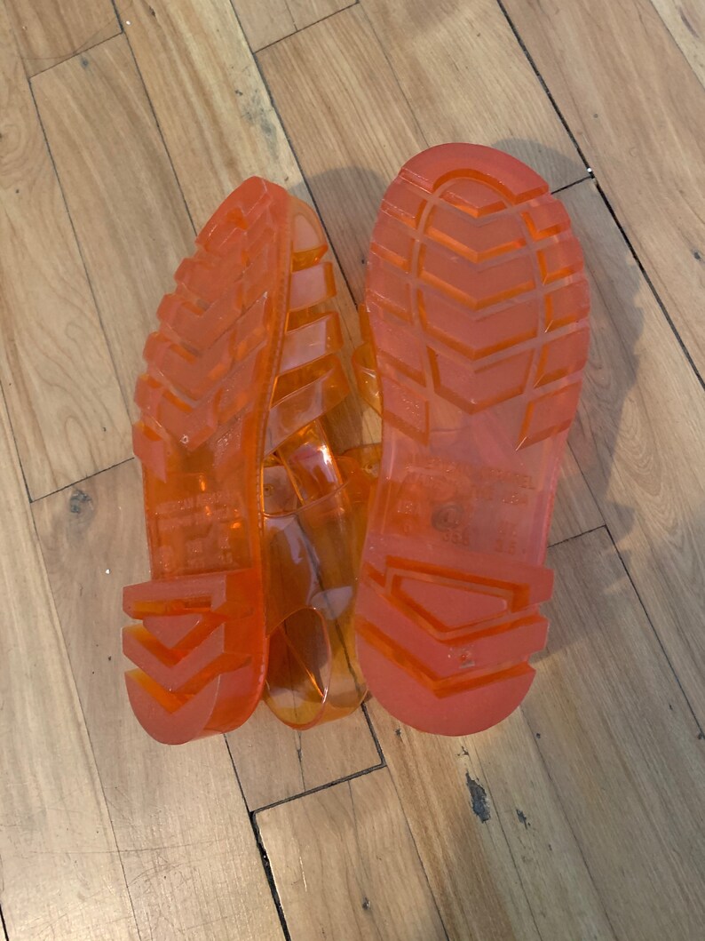 00s sandals