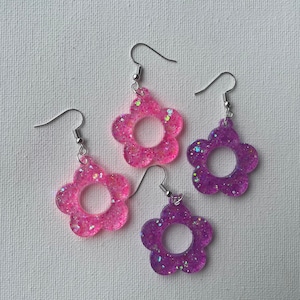 Flower Earrings | Groovy Earrings | Dangle Earrings