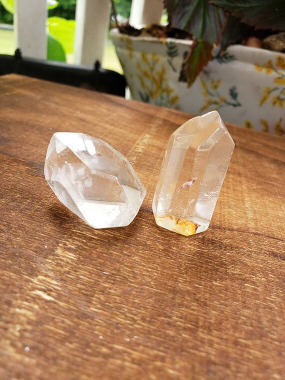 Vibrant Pieces Approximately 30 Pieces 1-2 Chunks! Super Clear Beautiful Rutilated Quartz Lot