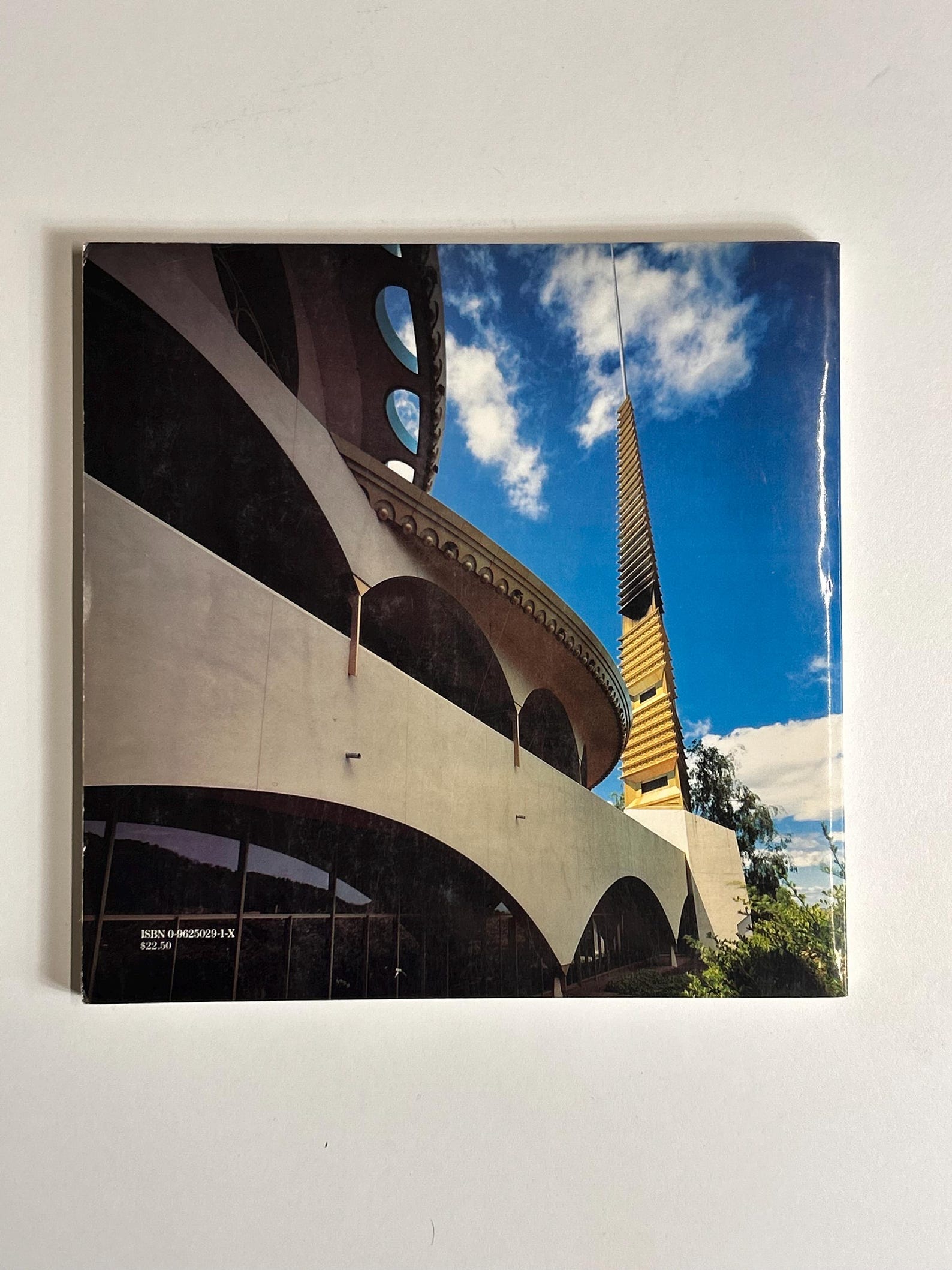 Frank Lloyd Wright Coffee Table Book. an Architecture for Democracy