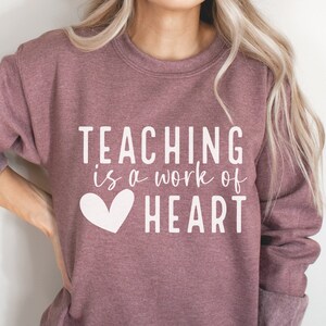 Lehren ist eine Arbeit des Herzens svg, bester Lehrer svg, Lehrer Wertschätzung, Lehrer Shirt svg, Lehrer Geschenk, geboren zu unterrichten, Cut Files Cricut