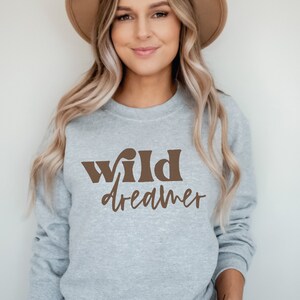 Wilder Träumer SVG, Wild Child SVG, Boho svg, Trendy Damen Shirt svg, Positiv svg, Teen Shirt SVG, Mädchen Tumbler svg, Teen svg, Mädchen svg