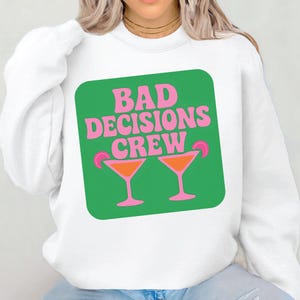 Maglietta divertente per addio al nubilato in formato PNG, Bad Decisions Crew in formato PNG, Maglietta per ragazze in vacanza in formato PNG, File di disegno per sublimazione, Download digitale