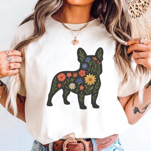 Blumen französische Bulldogge PNG, Wildblumen Frenchie Clipart, Hund Mama Shirt Design, Boho Sublimation Haustier Kunst, Cottagecore Hund Grafik