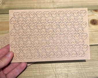 Coeurs personnalisés en MDF découpés au laser : initiales gravées, cadeaux uniques, cadeaux de mariage, décoration d'intérieur - souvenirs personnalisables avec amour