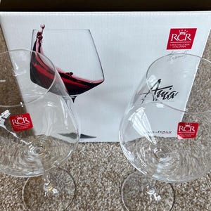 RCR ARIA Cristalleria Italiana Red Wine Glass Goblets Made In Italy Set of Two ~ Brand New ~ Lead Free Crystal Glass ~ Great Gift Idea!
