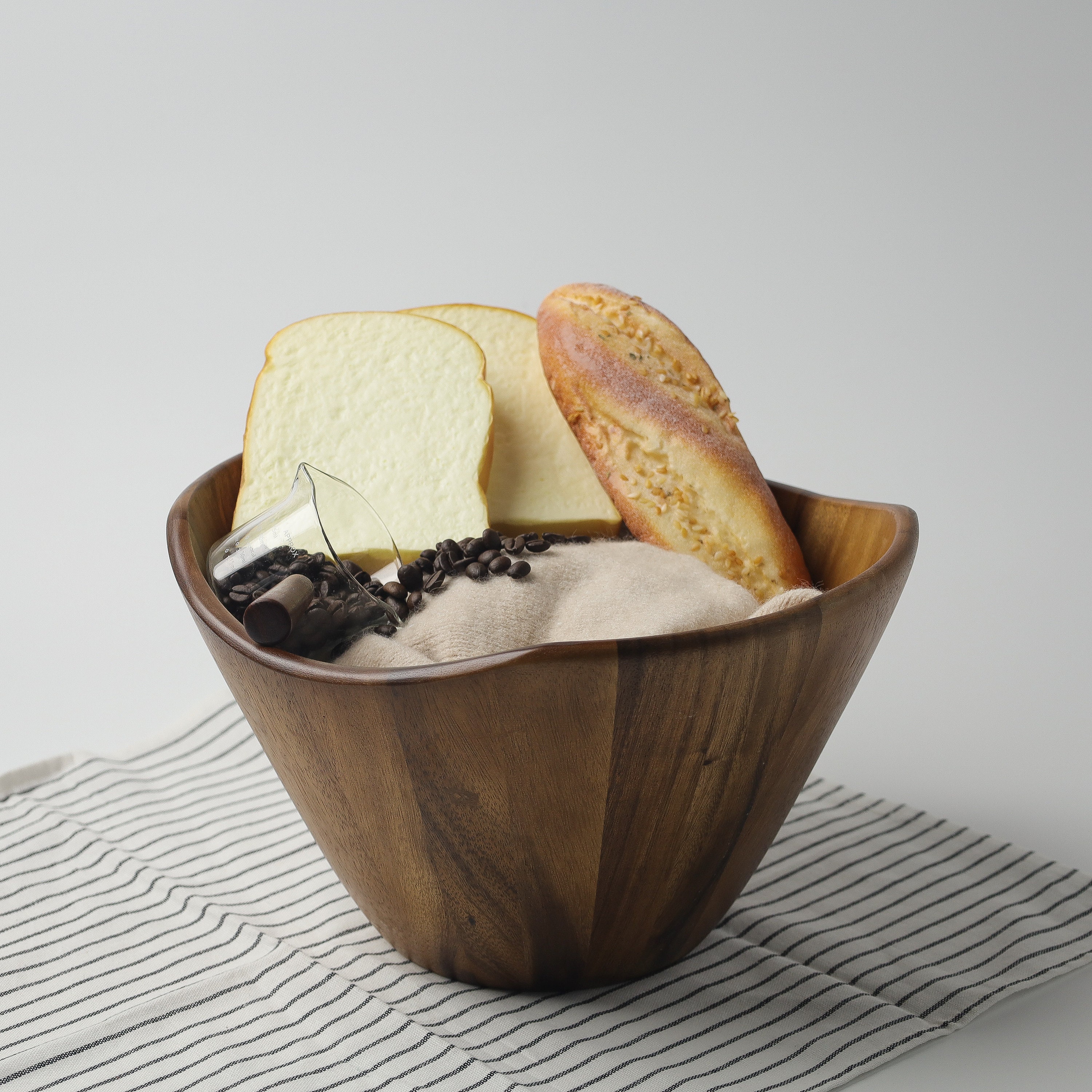 Large Salad Bowl, Wooden Bowl, Handmade Acacia Wood Big Bowl for Salads