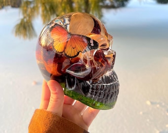 Custom XL Skull Statue, Witchy Decor, Shelf Decor, Desk Decor,Oddities, Grunge Room Decor, Gothic, Bookshelf Decor, Moody Decor, Resin Skull