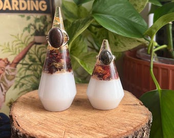 Custom Ring Holder Cone, Jewelry Display, Minimalist Decor, Vanity Decor, Gifts for Couples, Desk Decor, Bathroom Decor