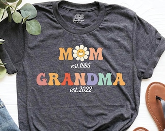 Personalized Mom Grandma Est Shirt, Est Custom Grandma T-Shirt, Gift For Grandma, Grandma To Be Shirt, New Grandma Shirt, Baby Announcement