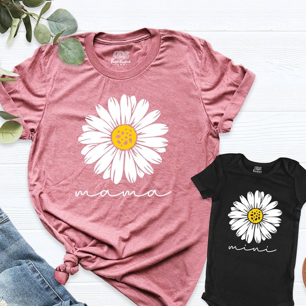 Mommy And Me Shirts, Mama Mini Shirt, Cute Mom baby Shirt, Daisy Mom Shirt, Mama Shirt, Matching Shirt, Flower Mom Shirt, Mother day Shirt,