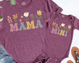 Camiseta mini de mamá con flores silvestres, conjunto a juego para mamá y bebé, camiseta para madre e hija, camiseta para el Día de la Madre, conjunto floral para mamá y yo, camiseta para bebé con flores para mamá