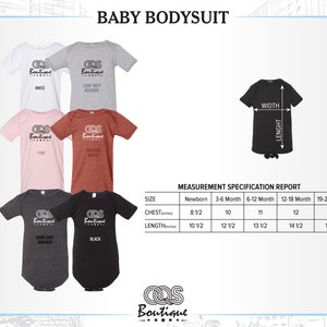 Op de afbeelding: Een maattabel voor baby-rompers met afmetingen in inches. De tabel toont de borst- en lengtemaat voor pasgeborenen tot 19-24 maanden. De rompers zijn verkrijgbaar in wit, licht grijs melange, roze, heidepaars, donker grijs melange en zwart.