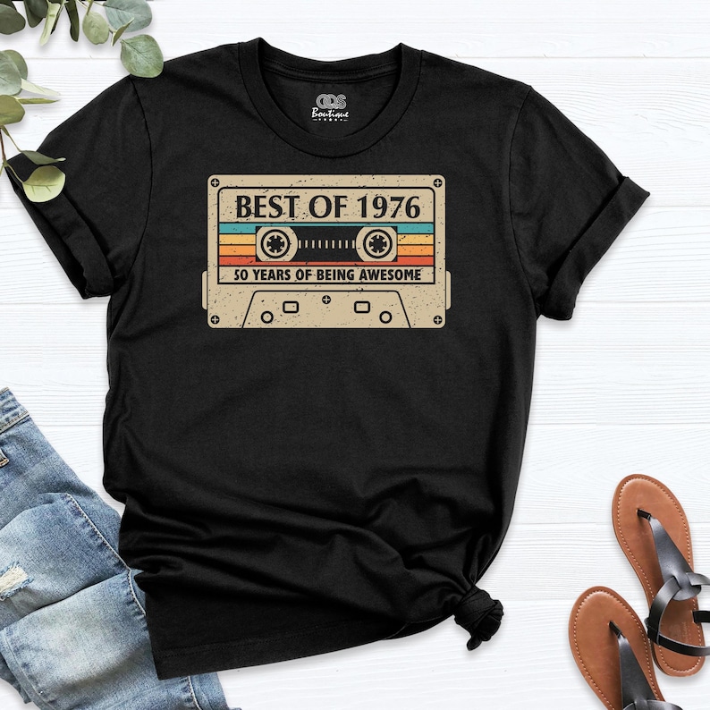 Vintage 1976 Cassette Tape Shirt 50th Birthday Shirt Women Best Of 1976 50 Birthday Shirt Retro 50th Birthday Shirt Men 1976 Vintage Shirts image 1