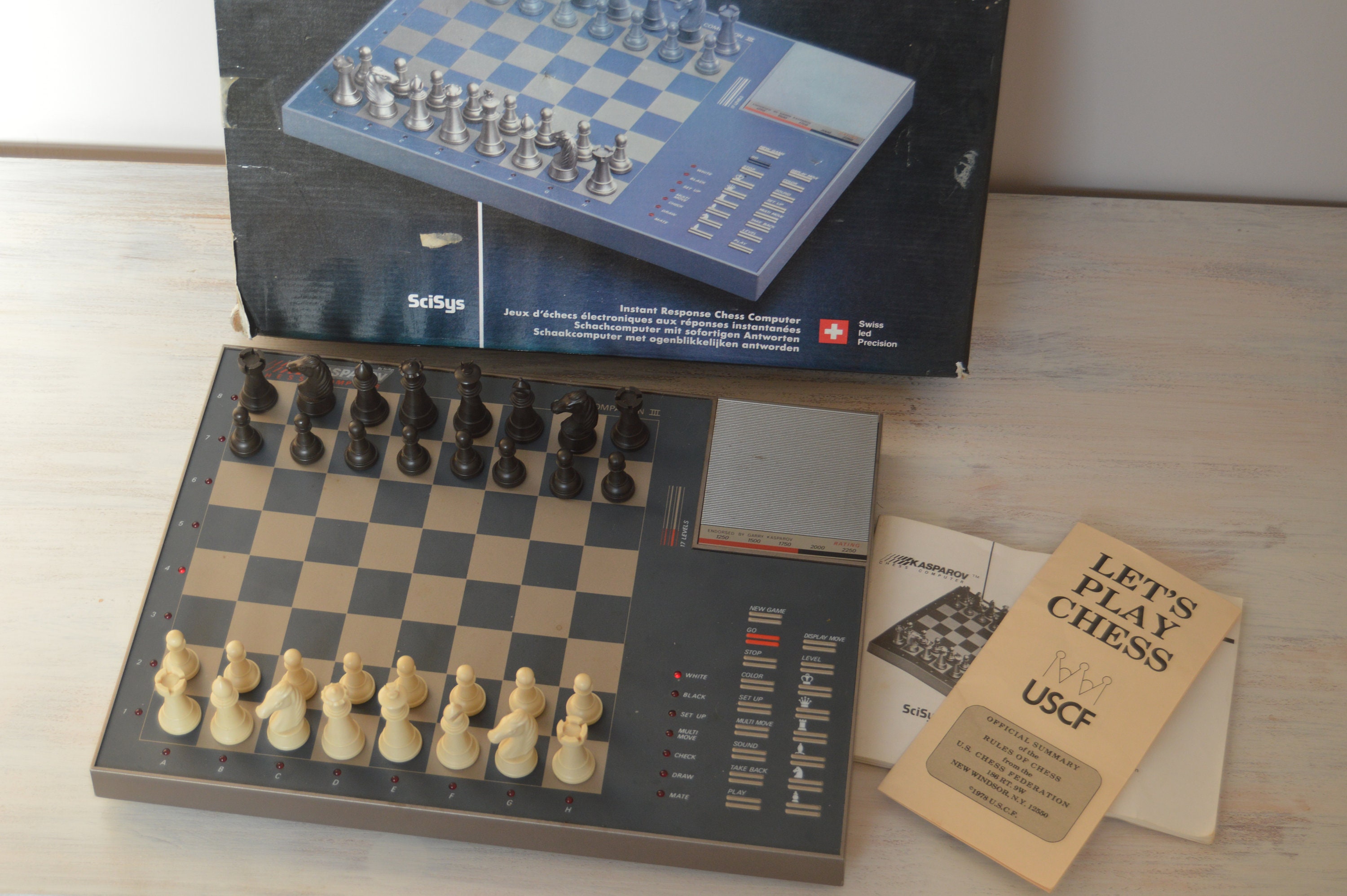  SciSys Kasparov Chess Computer MK12 : Toys & Games