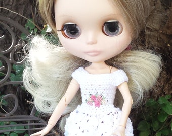 BLYTHE DOLL CLOTHES - Blythe Boutique - handmade for Blythe by Angels Adorned.  Crochet sleeveless summer dress
