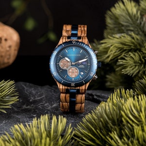 Montre en bois gravée pour homme Cadeau personnalisé pour lui Montre gravée, Montres pour homme Cadeau d'anniversaire de 1 an pour petit ami image 3