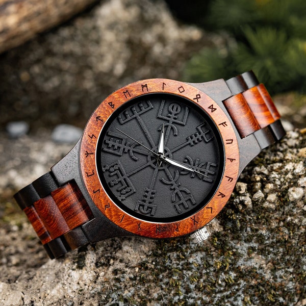 Gravierte Uhr mit Wikinger-Runen | Personalisiertes Geschenk für ihn | Herrenuhr, Wikinger-Armband, Wikinger-Schmuck | Helm der Ehrfurcht, Vegvisir