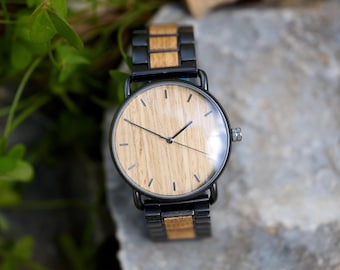 Custom Engraved Men's Watch - WOODEN GIFTBOX INCLUDED - The perfect anniversary gift or birthday gift for him