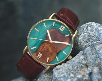 Montre en bois gravée avec bracelet en cuir | Montre gravée, montres minimalistes pour hommes, cadeau d'anniversaire personnalisé pour lui, cadeau d'anniversaire