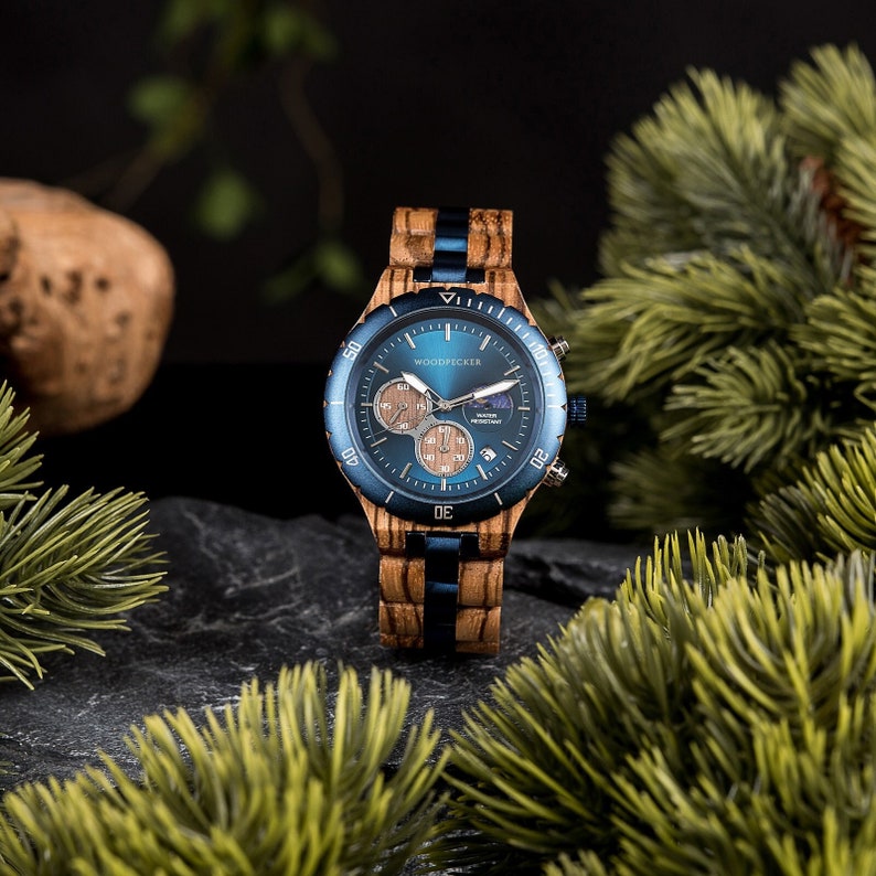 Montre en bois gravée pour homme Cadeau personnalisé pour lui Montre gravée, Montres pour homme Cadeau d'anniversaire de 1 an pour petit ami image 3