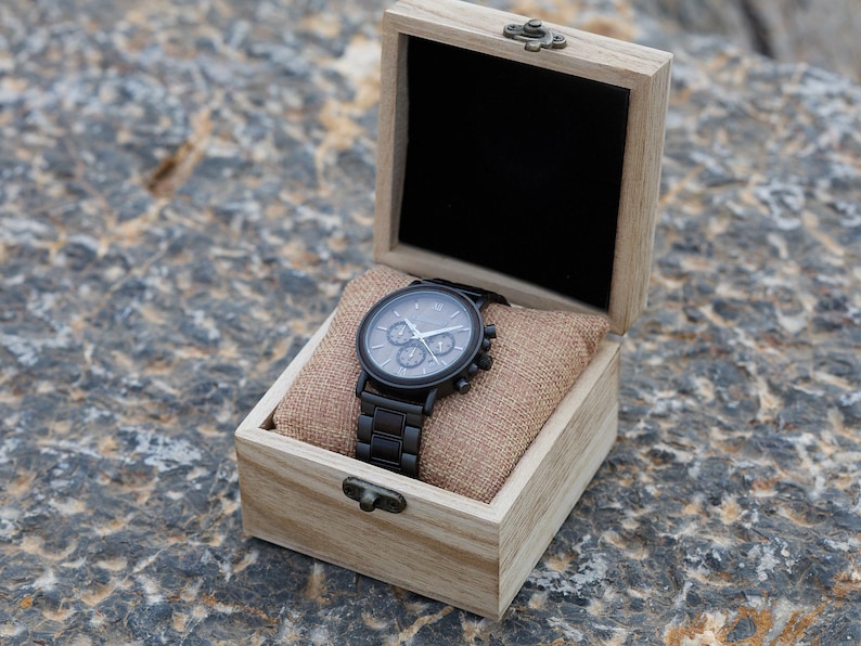 Reloj grabado / Regalo personalizado para él / Reloj de madera grabado para hombre / Regalo de aniversario, reloj de madera para hombre imagen 6