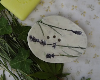Handmade ceramic soap dish with lavender motif – handmade in Alsace – eco-friendly bathroom accessory – original gift idea