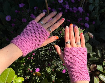 mint handwarmers crochet pattern PDF (digital item!)