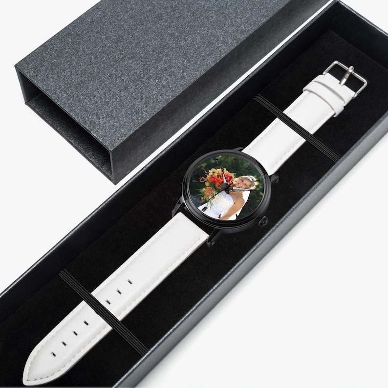 Photo Personalized Automatic Watch Gift for Unisex Special Occasions