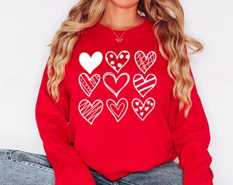 Valentines Day Shirt, Doodle Heart Shirt, Love Heart Shirt, Hugs and Kisses Shirt, Valentines Day Long Sleeve, Gift For Her, Mama Valentine