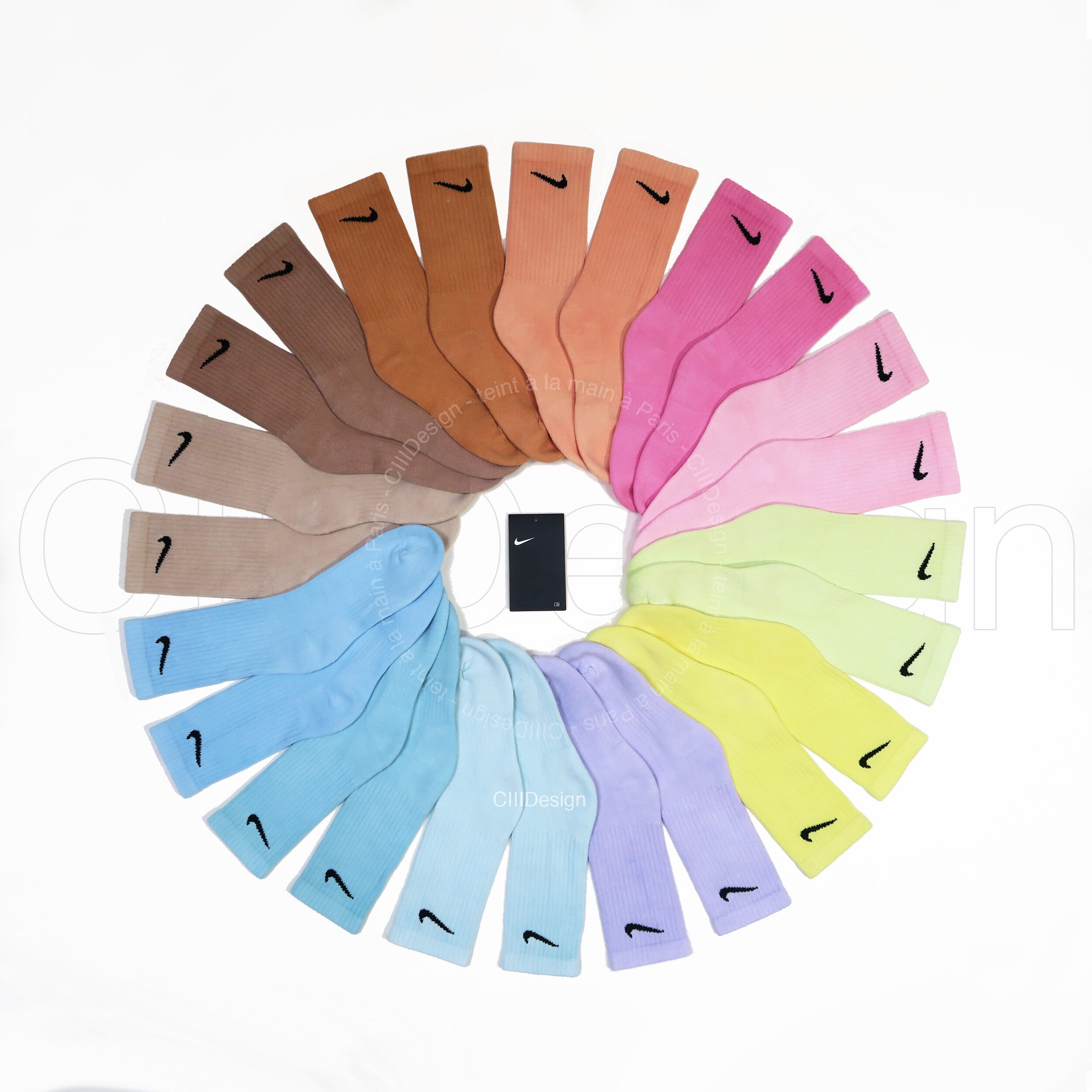 Nike Pastel handmade socks / Nike dyed Socks Everyday Cotton Cushione…