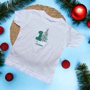 Kinder kerstshirt geborduurd en gepersonaliseerd | Geborduurd shirt voor kerst | Gepersonaliseerd kerst cadeautje | Geborduurd kerst cadeau