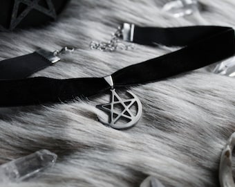 Pentagram Velvet Choker: Stainless Steel Pentacle, Goth Wicca Necklace