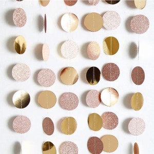 GlitzerDeko Papier Kreis Punkte Girlande Party Streamer in: Champagner Gold, Roségold, Gelbgold & Silber