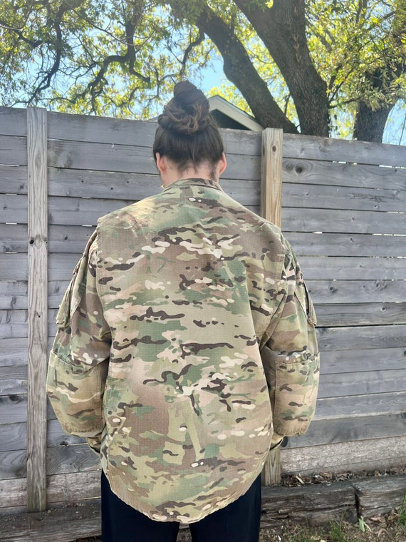 Vintage Camouflage Authentic Army Jacket - image 3