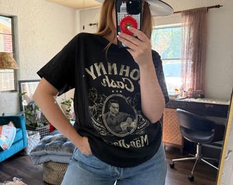 Vintage Johnny Cash The Man In Black Tshirt
