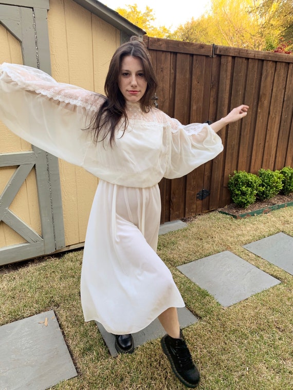 White Lace Dress